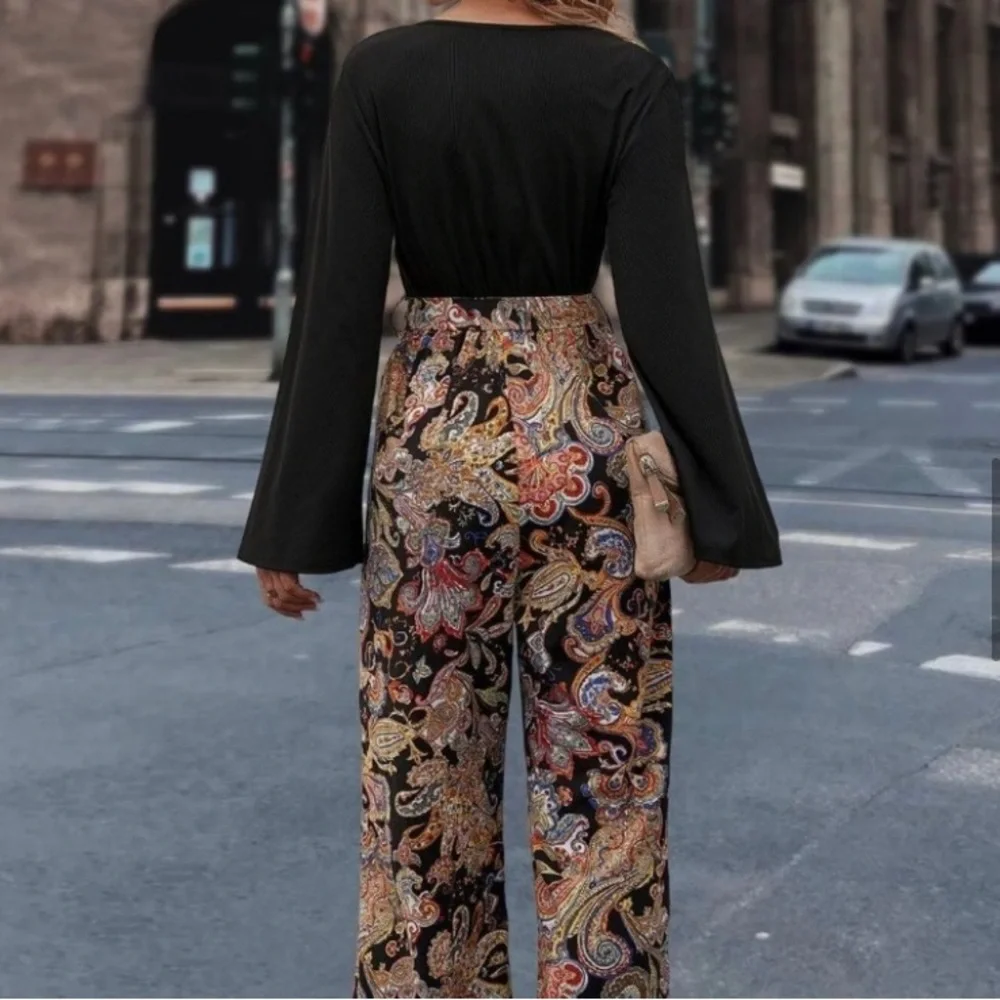 Jumpsuit - Picture 6 of 8